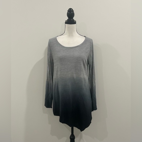 Motherhood Maternity Ombré Top - Picture 1 of 3